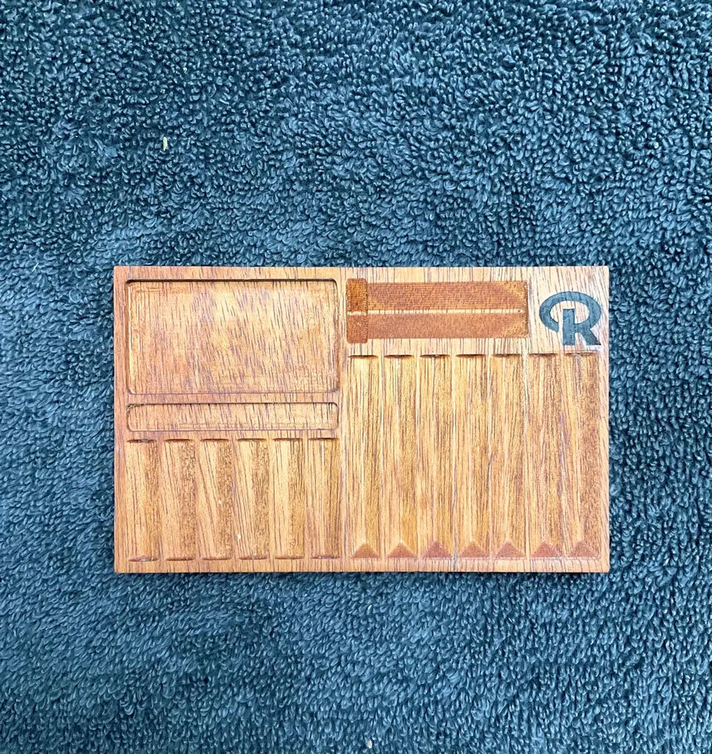 Rein Pinning Tray -Medium | Mahogany